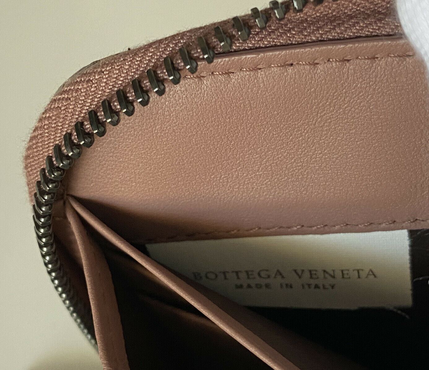 NWT $930 Bottega Veneta Zipper Ayers Snakeskin Leather Deco Rose Wallet 114076
