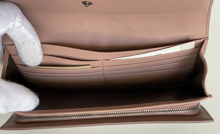Neu mit Etikett: 930 $ Bottega Veneta Zipper Ayers Schlangenleder-Deko-Rose-Geldbörse 150509 