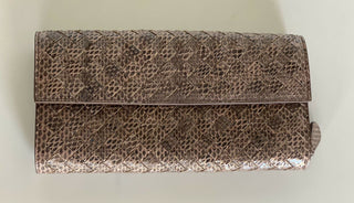 Neu mit Etikett: 930 $ Bottega Veneta Zipper Ayers Schlangenleder-Deko-Rose-Geldbörse 150509 