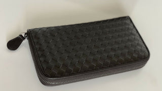 NWT $800 Bottega Veneta Intrecciato Zipper Leather Wallet Espresso 114076 IT