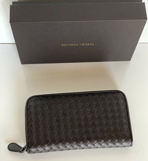 NWT $800 Bottega Veneta Intrecciato Zipper Leather Wallet Espresso 114076 IT