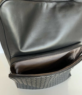 NWT 3100 $ Bottega Veneta Leder Intrecciato Rucksack Schwarz Hergestellt in Italien 498976