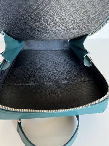 NWT $2290 Bottega Veneta Nappa Leather Teal Modern Crossbody Bag Italy 596730