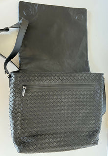NWT 3000 $ Bottega Veneta Leder Intrecciato Schwarze Umhängetasche Italien 577538 