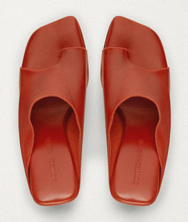 NIB $ 920 Bottega Veneta Ledermules mit hohem Vamp Orange Schuhe 8 US 618760 IT 