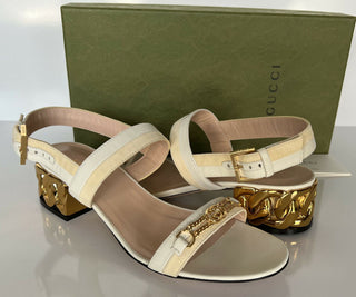 NIB $ 950 Gucci Damen-Ledersandalen mit kettenförmigem Absatz 8 US (38 Eu) IT 655409 