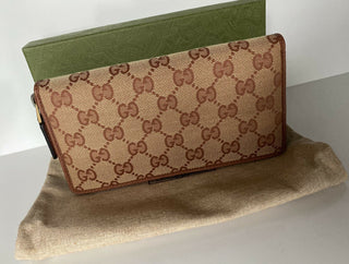 Neue Gucci GG NY Yankees Reißverschluss-Geldbörse aus Stoff in Beige, hergestellt in Italien 