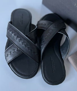 NIB $ 580 Bottega Veneta Herren-Sandalen aus Tennis-Kalbsleder 8 US (41 Euro) 562342 