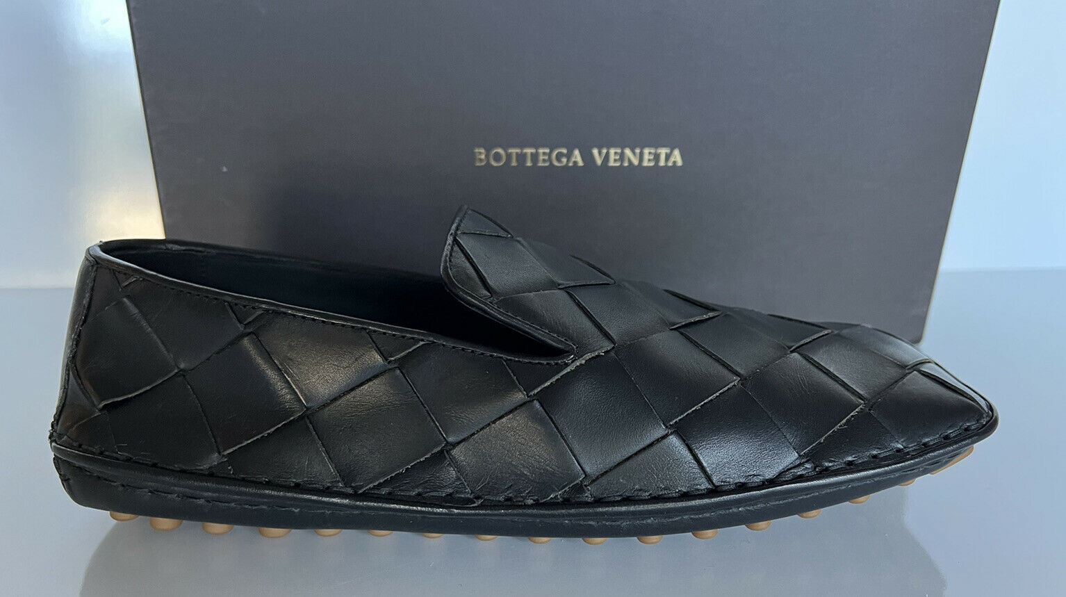 Черные кожаные туфли Bottega Veneta Douglas Intrecciato за 740 долларов США 9, США 578309 