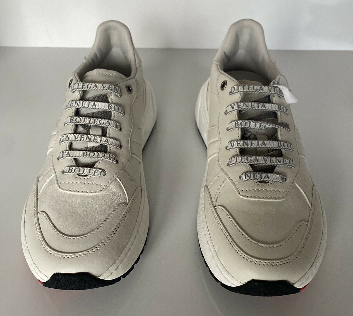 NIB 850 $ Bottega Veneta Damen-Sneakers aus weißem Kalbsleder 10 US (40 Eu) 565655 