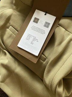 Neu mit Etikett: Burberry Damen-Hose aus Wolle in Honig, Größe 6 US 