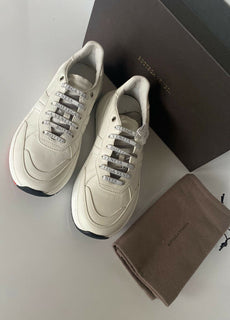NIB 850 $ Bottega Veneta Damen-Sneakers aus weißem Kalbsleder 10,5 (40,5) 565655 