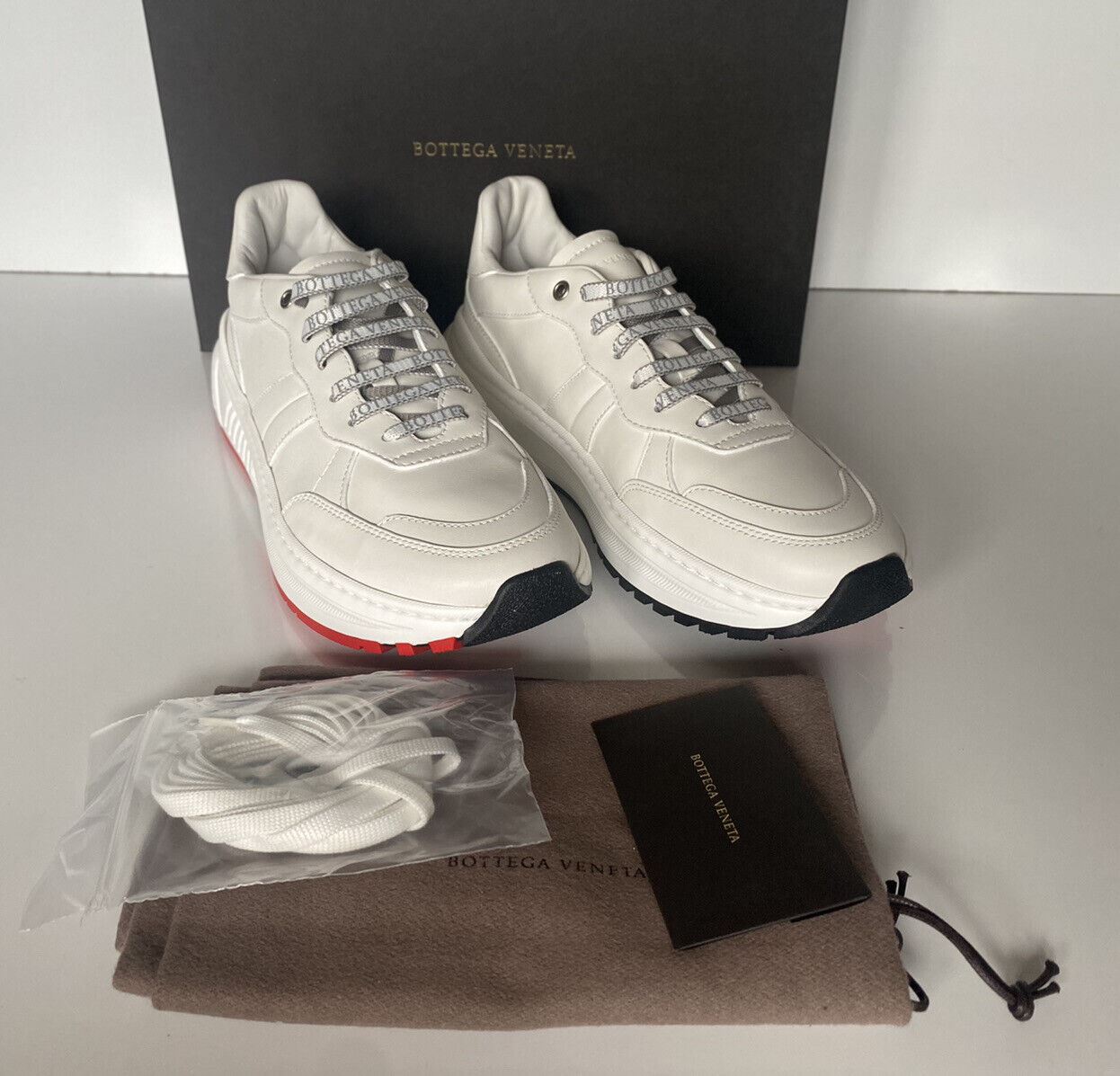 NIB $ 850 Bottega Veneta Herren-Sneakers aus weißem Kalbsleder 12 US (45 Eu) 565646 