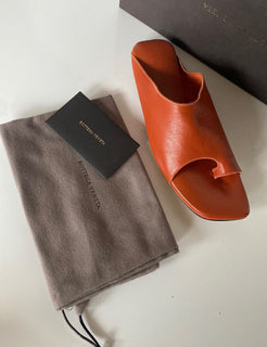 NIB 890 $ Bottega Veneta Damen-Slip-on-Sandalen aus Leder in Orange 7 US 37 618754 