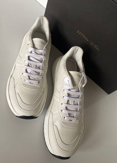 NIB 850 $ Bottega Veneta Herren-Sneakers aus weißem Kalbsleder 11 US (44) 565646 9117 