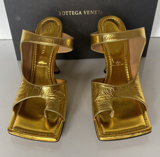 NIB $ 880 Bottega Veneta Leder Mule Heels Gold Schuhe 8,5 US (38,5 Eu) 608834 