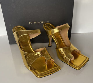 NIB $ 880 Bottega Veneta Leder Mule Heels Gold Schuhe 7 US (37 Euro) 608834 