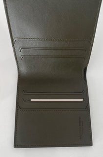 Neu mit Etikett: 750 $ Bottega Veneta Bi-fold Kaki Wallet Französisches Leder und Alligator 583611 
