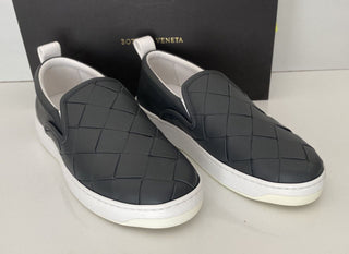 NIB $ 760 Bottega Veneta Intreciato Kalbsleder Graue Schuhe 9 US 578303 Italien 