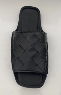 NIB $ 570 Bottega Veneta Herren Douglas Intreciato Ledersandalen 9 US 586304 