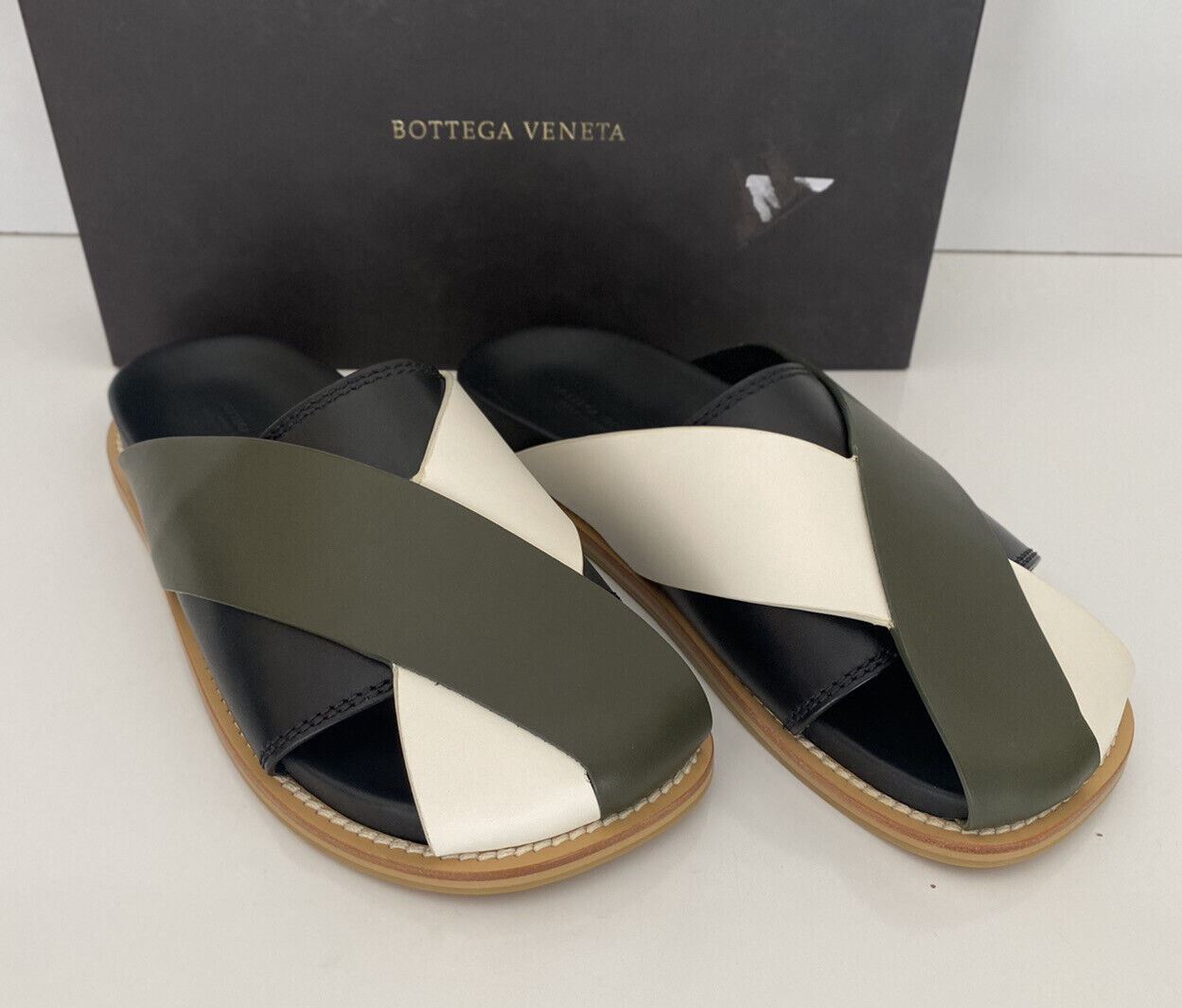 NIB $690 Bottega Veneta Men's Tricolor Leather Sandals 10 US (43 Euro) 565642