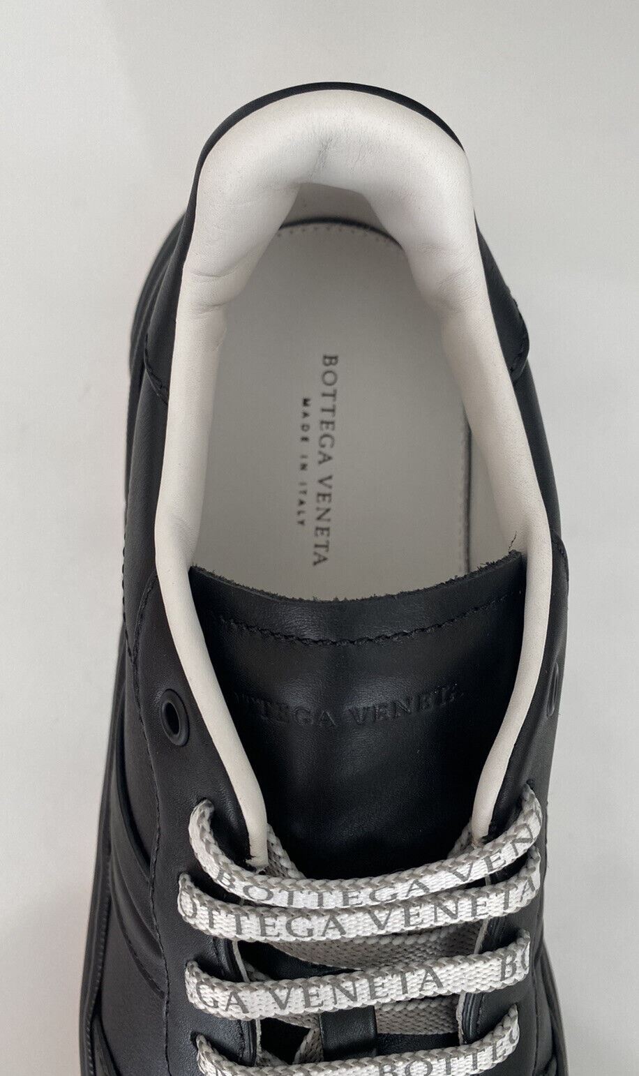 NIB 850 $ Bottega Veneta Herren-Sneakers aus schwarzem Kalbsleder 10 US (43 Eu) 565646 