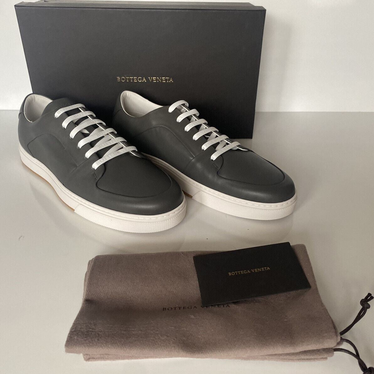 NIB $ 750 Bottega Veneta Herren Speedster Kalbsleder Graue Turnschuhe 12 US 608761 