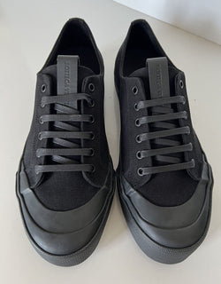 NIB $ 570 Bottega Veneta Herren Speedster Cutton Black Sneakers 10 US 611183 Spanien 