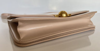NWT 2540 $ Bottega Veneta Sattelleder Mittelgroße Umhängetasche 578009 Hergestellt in Italien