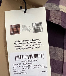 Neu mit Etikett: 350 $ Burberry Damen-Hemd Regency Lila aus Baumwolle mit Knöpfen XL 