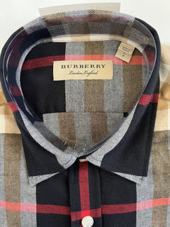 Neu mit Etikett: 390 $ Burberry Herren-Hemd mit Knopfleiste, schwarz kariert, Baumwolle, Größe M