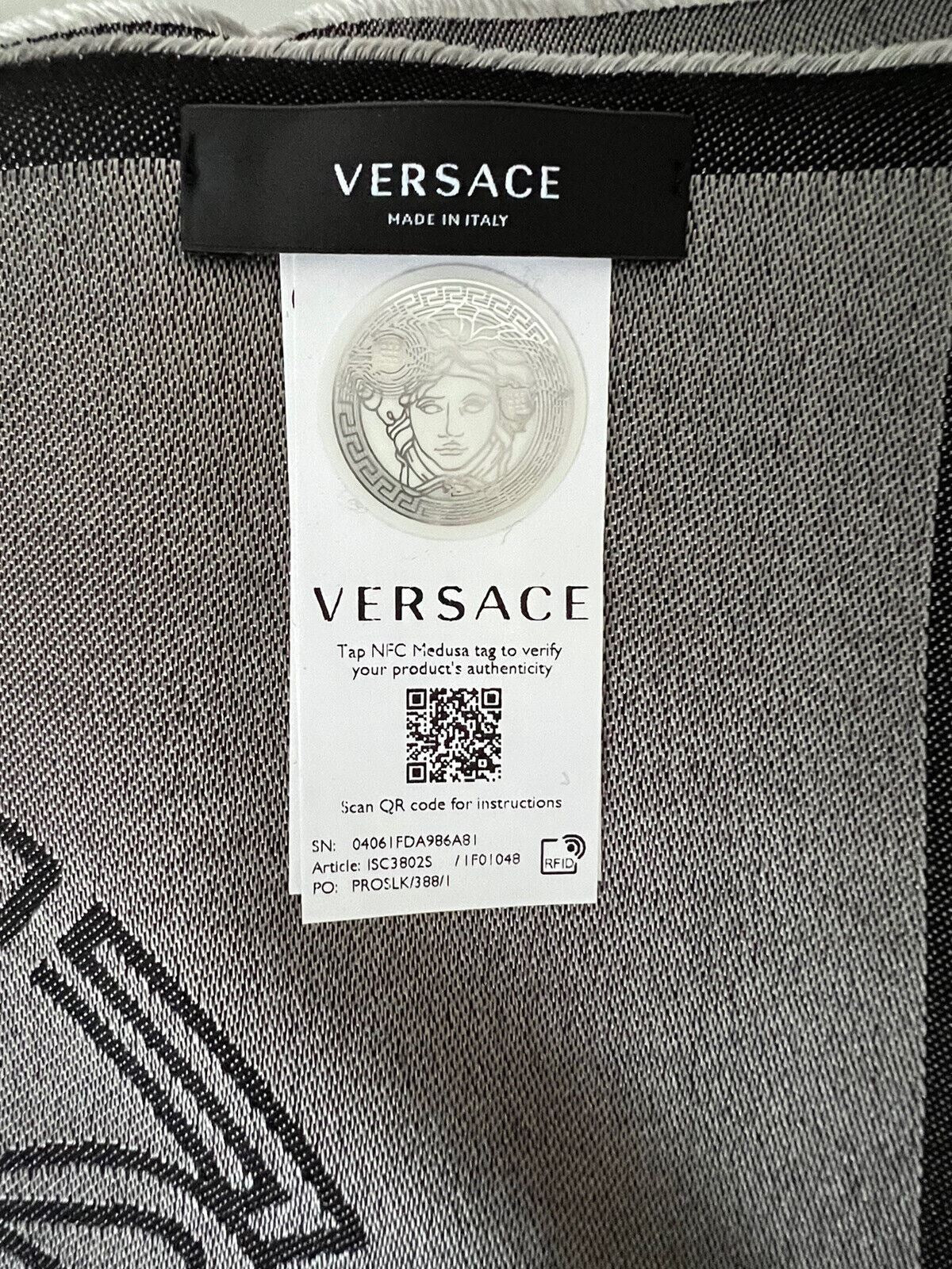 NWT 400 $ Versace Schal mit Medusa/Greek Key Logo aus Wolle und Seide in Schwarz/Grau, 14,5 B x 70 L 