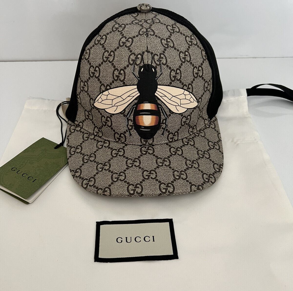 Neu mit Etikett: Gucci GG Logo Braun/Schwarze Baseballkappe, Größe S, 56 cm, hergestellt in Italien 