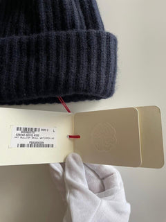 Neu mit Etikett: 385 $ Alexander McQueen Bullion Skull Ribbed Cashmere Beanie Navy Hat Large 