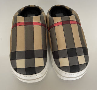 NIB Burberry Damen Archive Beige Mule Sneakers 8 US (38 Euro) 8046987 Italien 