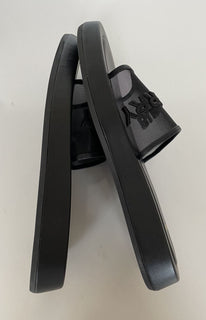 NIB Burberry Damen-Sandalen mit besticktem Mesh-Logo, 8 US (38 Euro) 8039250 