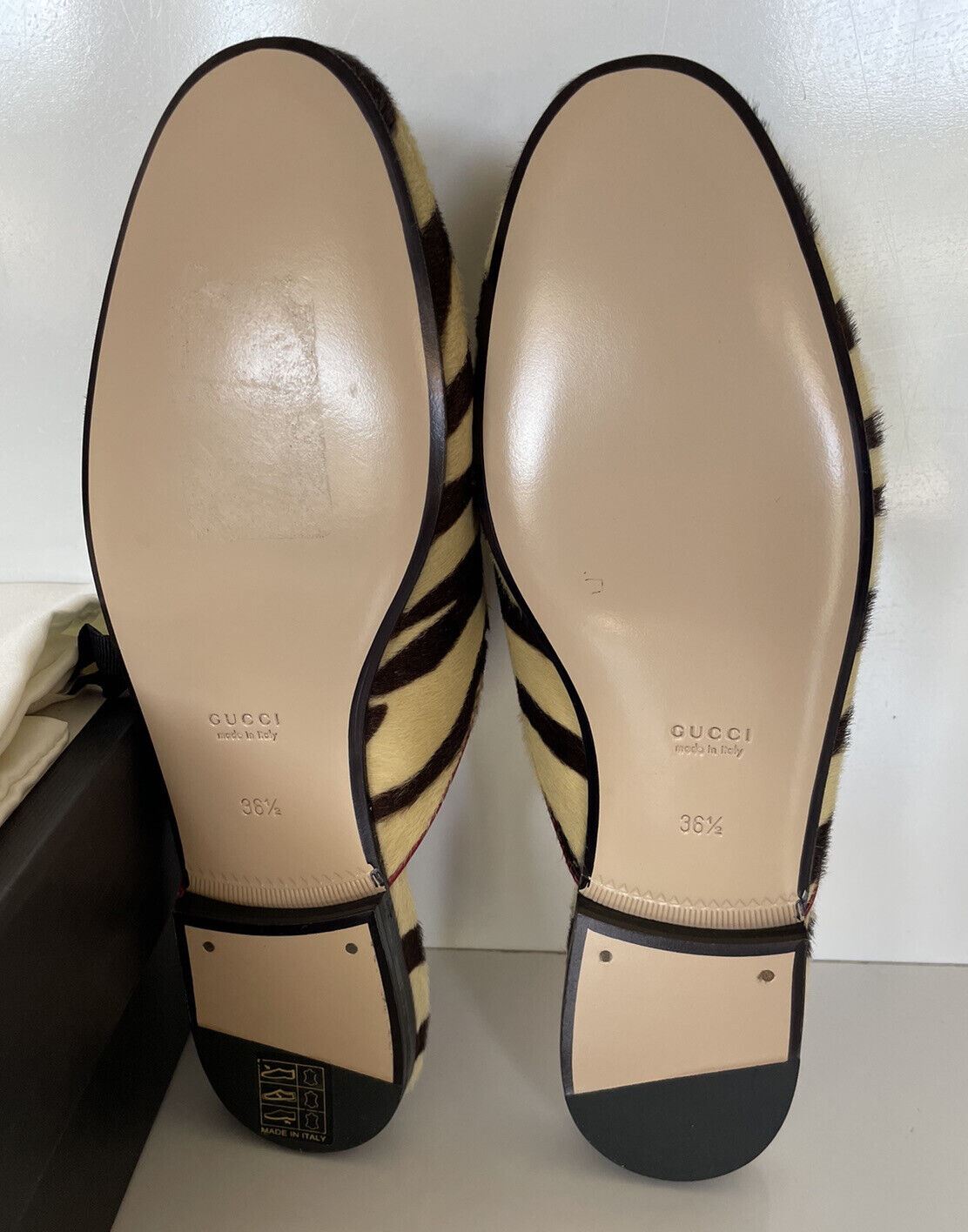 NIB Gucci Horsebit Zebrafell-Slip-on-Sandalen für Damen, 6,5 US (36,5 Eu) IT 476250 