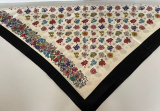 Neu mit Etikett: Gucci Blumen-Seidenschal, Schal, 90 x 90 cm, 633088, hergestellt in Italien 