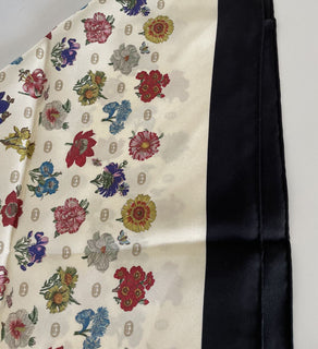 Neu mit Etikett: Gucci Blumen-Seidenschal, Schal, 90 x 90 cm, 633088, hergestellt in Italien 