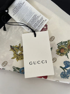 Neu mit Etikett: Gucci Blumen-Seidenschal, Schal, 90 x 90 cm, 633088, hergestellt in Italien 