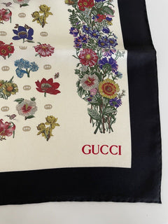 Neu mit Etikett: Gucci Blumen-Seidenschal, Schal, 90 x 90 cm, 633088, hergestellt in Italien 