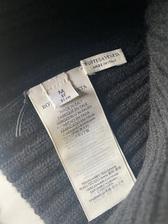 Neu mit Etikett: 350 $ Bottega Veneta Strickmütze aus 100 % Kaschmir Schwarz Medium 597145 Italien