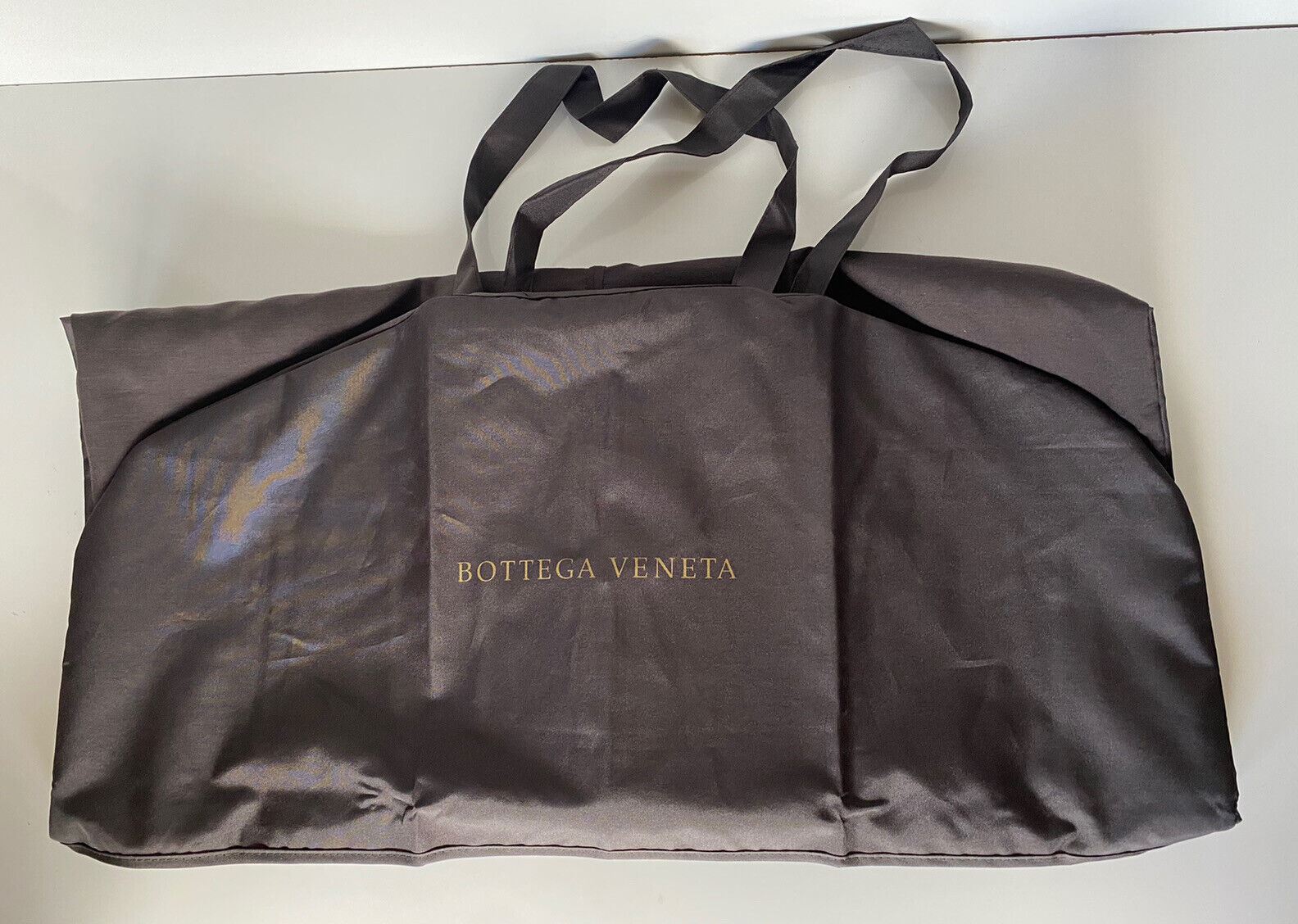 Новая сумка для одежды Bottega Veneta для пальто/комбината/платья коричневого цвета, длина 54,5 x ширина 27 дюймов 