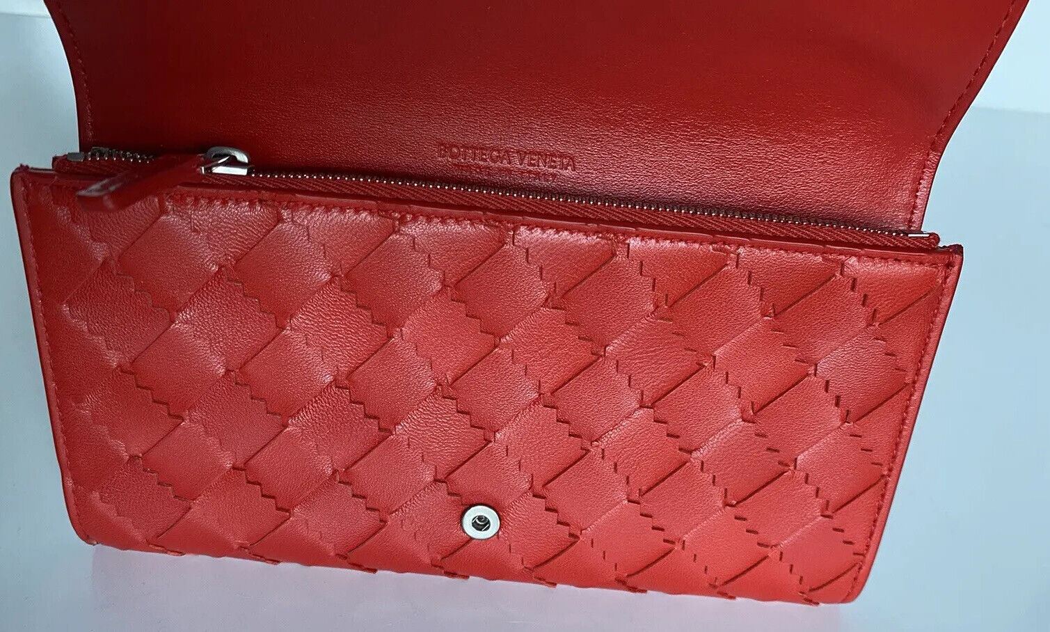 Neu mit Etikett: 830 $ Bottega Veneta Leder-Geldbörse in Rot 600873 