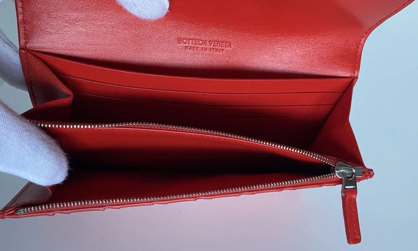 Neu mit Etikett: 830 $ Bottega Veneta Leder-Geldbörse in Rot 600873 