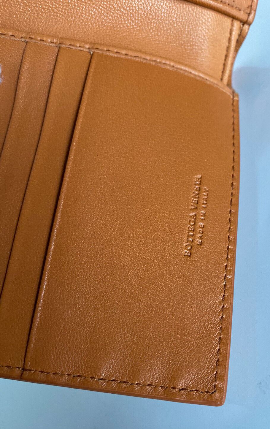 NWT Bottega Veneta Intrecciato Leather Clay Bi-fold Wallet 196207 Italy