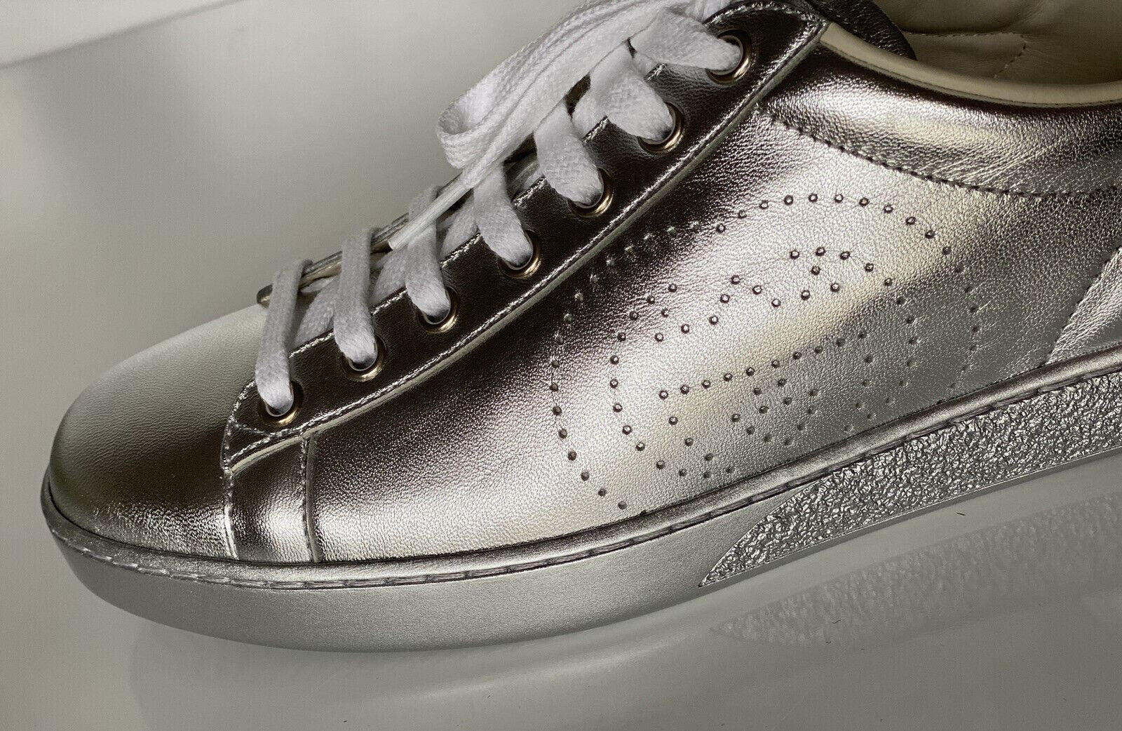 NIB Gucci Ace Herren-Low-Top-Sneaker in Silber 10,5 US (Gucci 10) 660266 Italien 