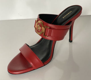 NIB VERSACE Medusa Damen Rote Pumps Sandalen 7 US (37 Euro) Hergestellt in Italien D1NPS 