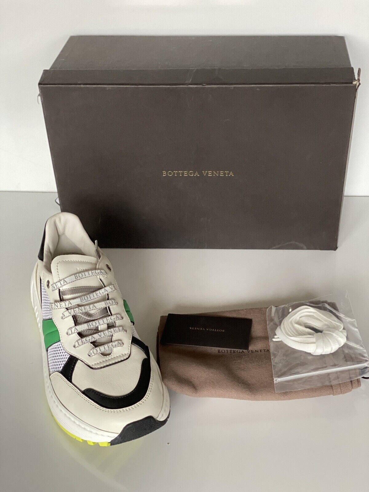 NIB 790 $ Bottega Veneta Herren-Sneaker aus Leder und Mesh, Weiß 13 US 565646 9078