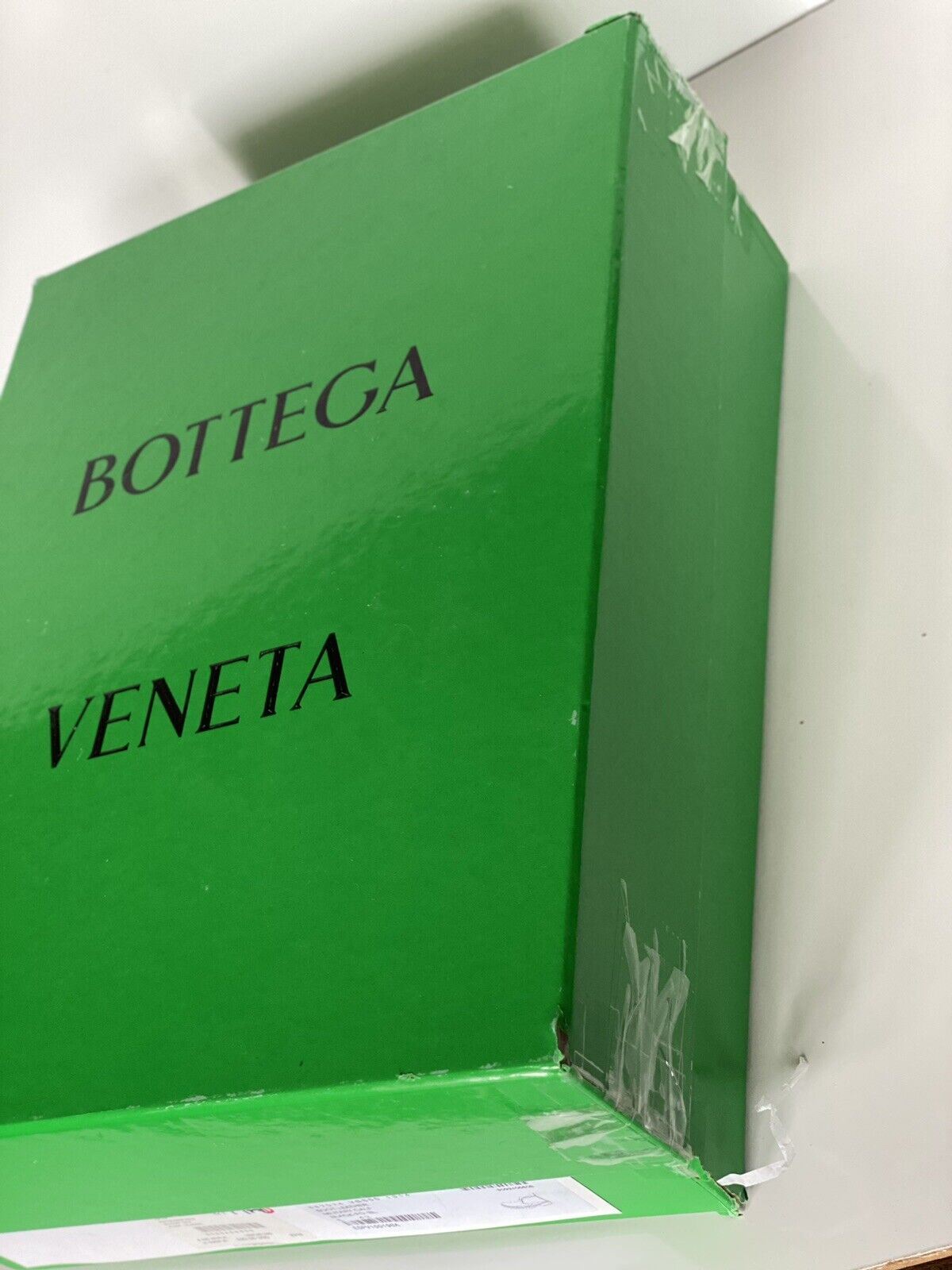 Черные ботильоны из телячьей кожи в стиле милитари Bottega Veneta за 1250 долларов США 9 США 667074 IT